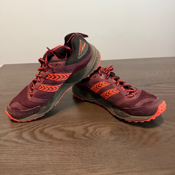 Brooks Cascadia 12 Womens Running Shoes‎ Size 6,5 Purple Orange - Picture 5 of 8